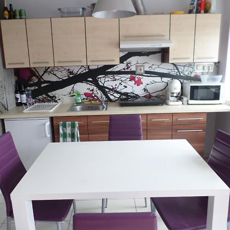 Апартаменты Cecilia Apartman Шарвар Экстерьер фото